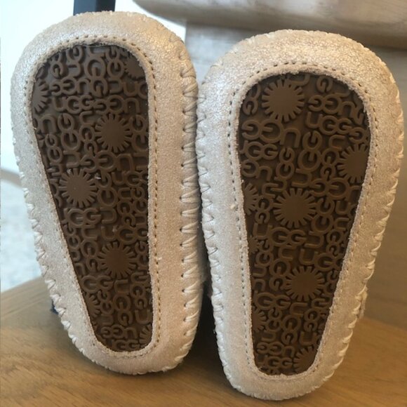 UGG Cassie Poppy Metallic Bootie / Baby Boots - Gold, Infant / Toddler Size 2/3 - Picture 6 of 12